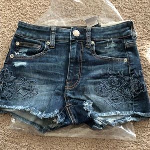 💕FINAL PRICE! NWT high rise shortie